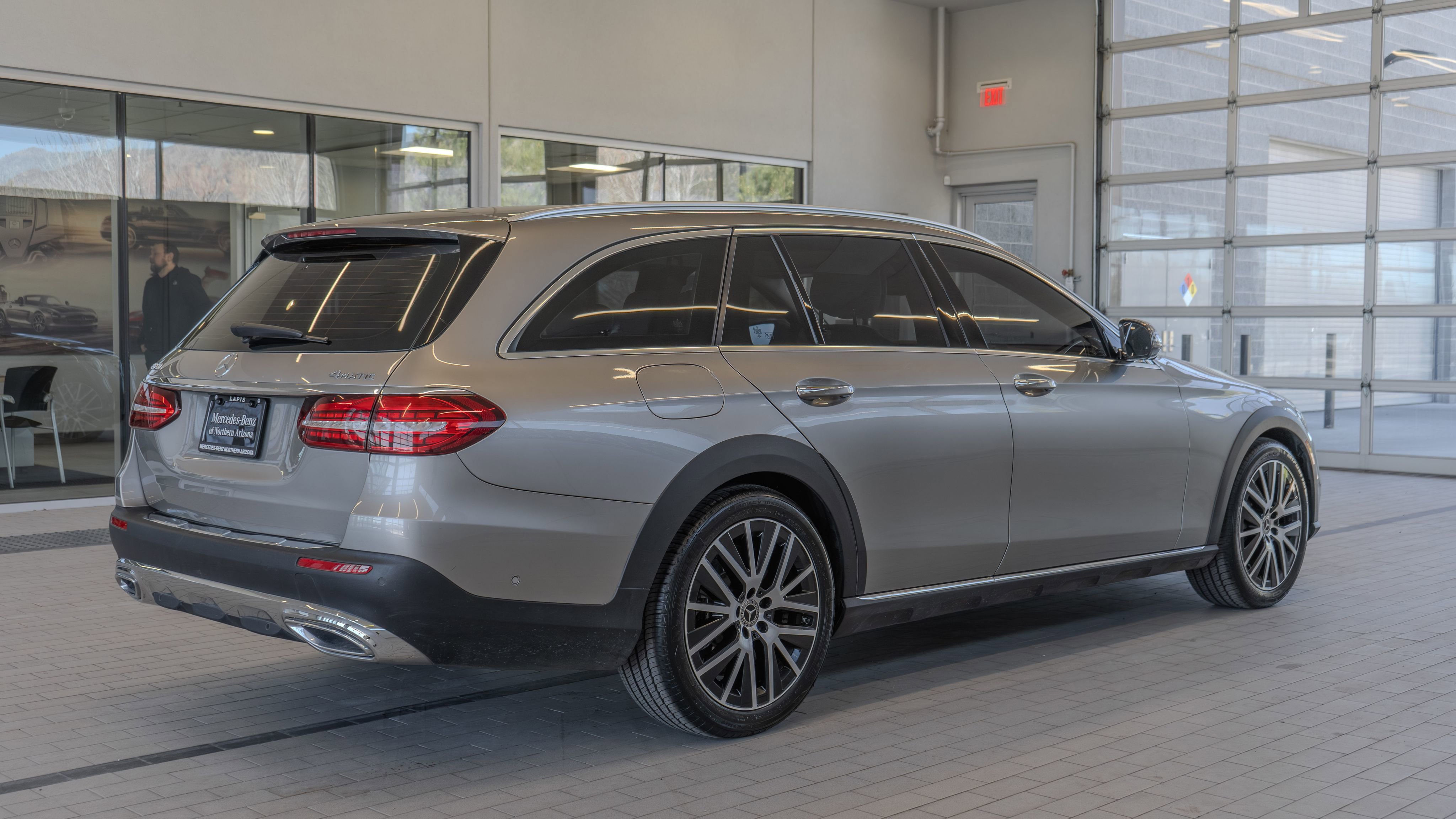 Used 2021 Mercedes-Benz E 450 4MATIC All-Terrain Wagon image 30