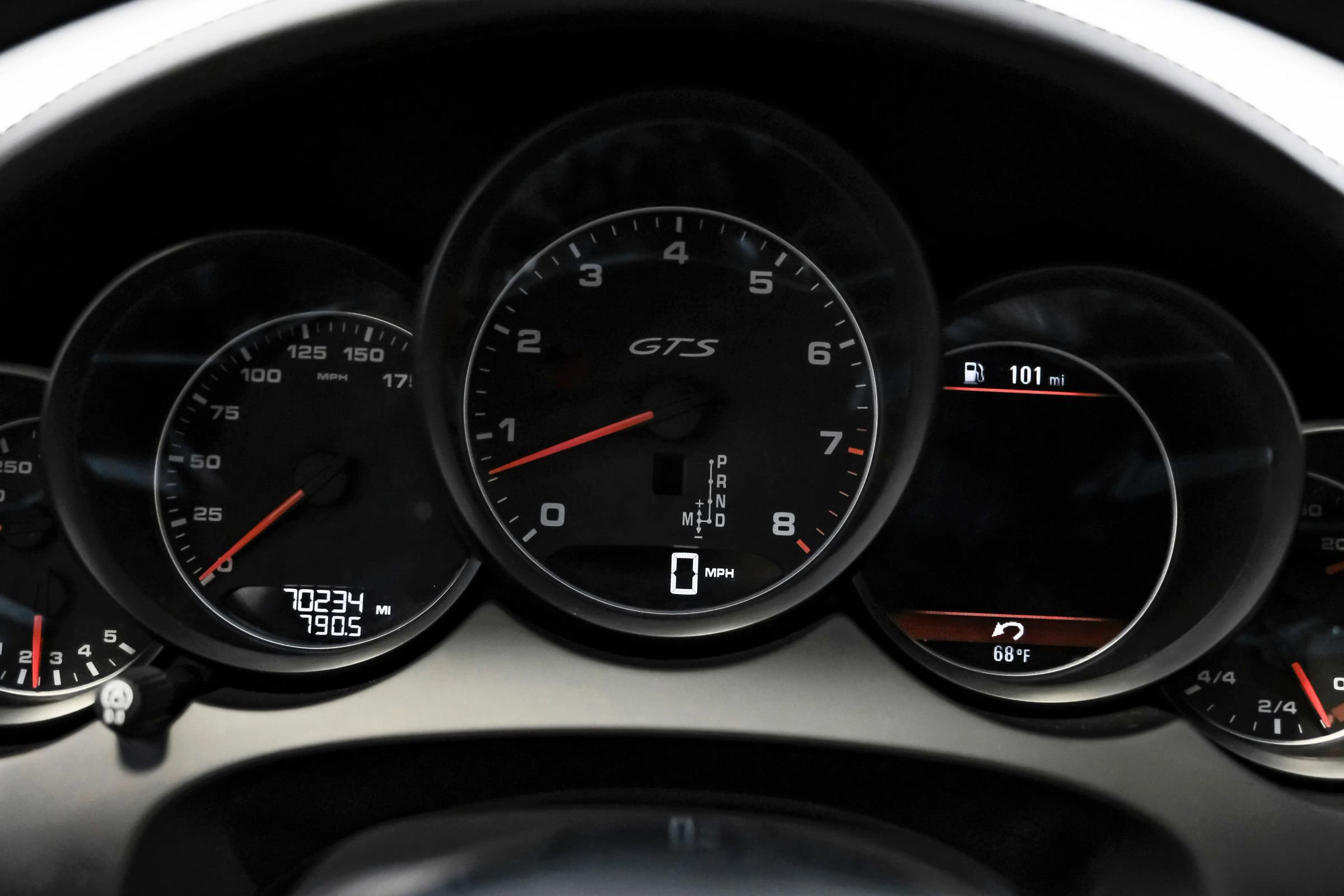 Used 2017 Porsche Cayenne GTS image 13