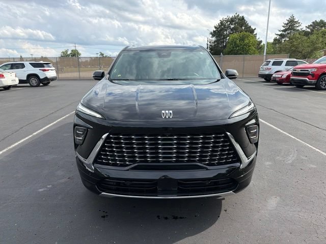 Used 2026 Buick Enclave Avenir AWD/4WD image 3