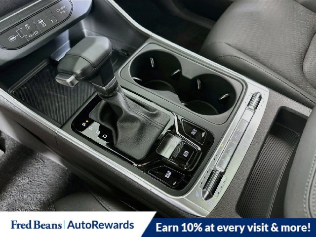 New 2025 Kia Carnival SX Prestige FWD image 21