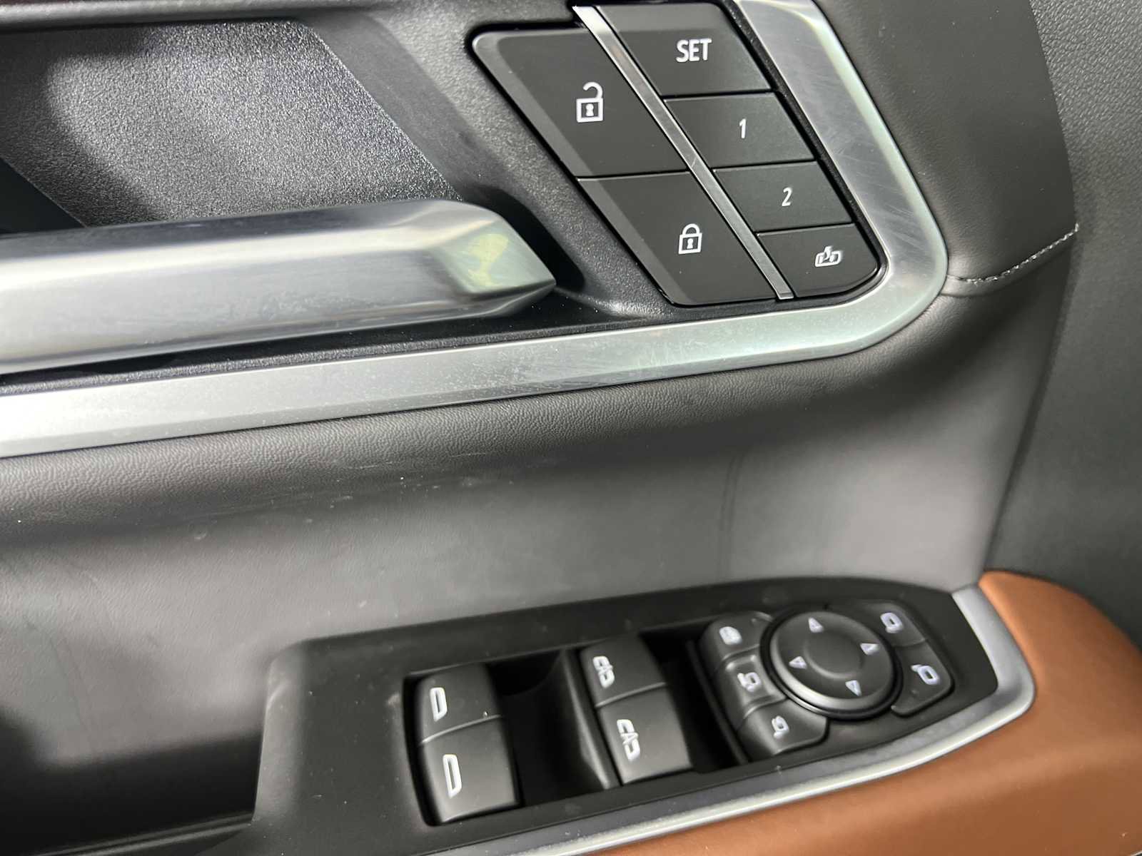 New 2026 GMC Sierra 2500 Denali Ultimate AWD/4WD image 10
