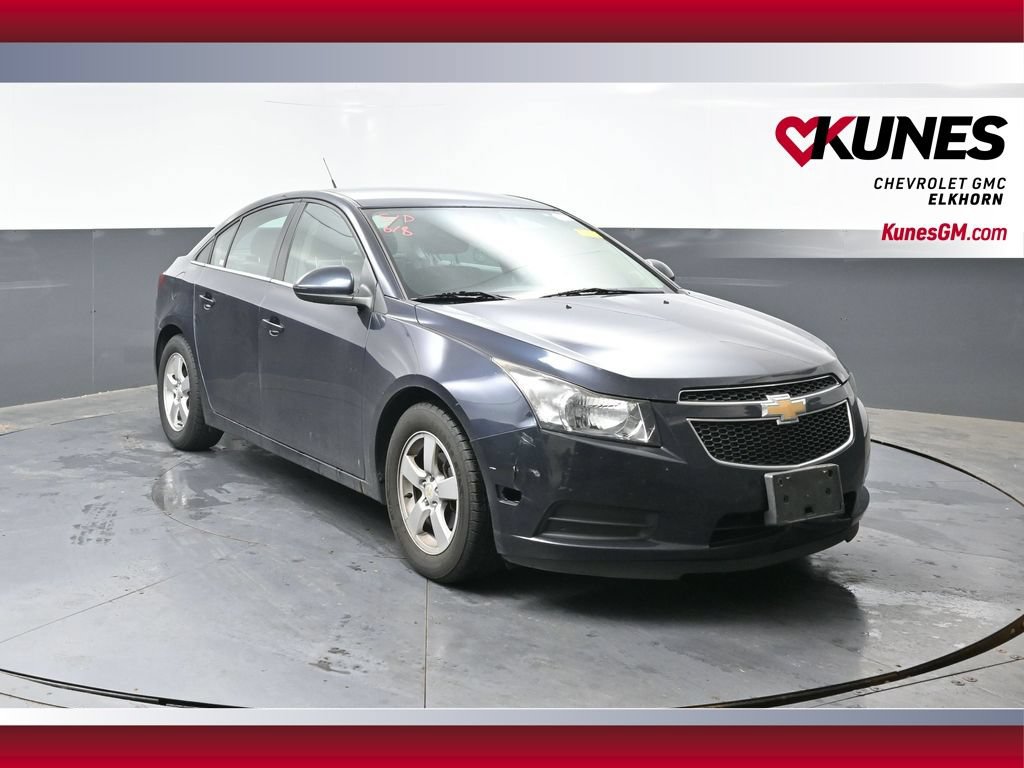 Used 2014 Chevrolet Cruze LT FWD image 1