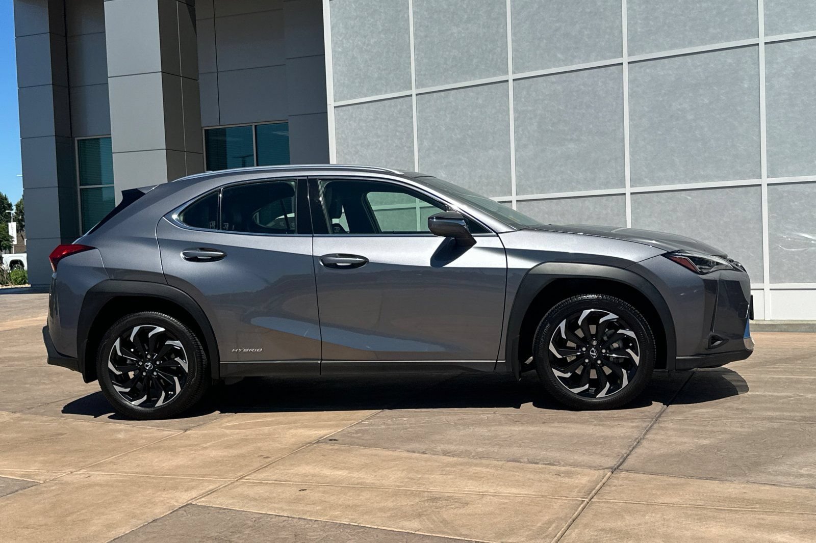 Used 2020 Lexus UX 250h w/ Accessory Package 2 AWD/4WD image 3
