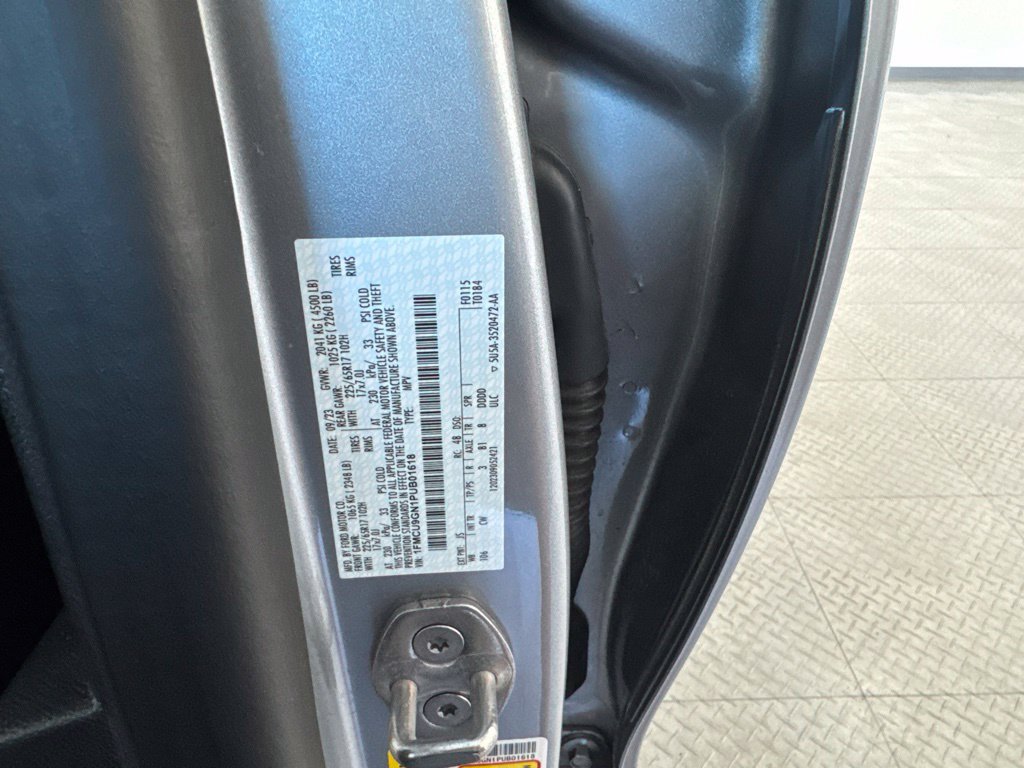 Used 2023 Ford Escape Active AWD/4WD image 17