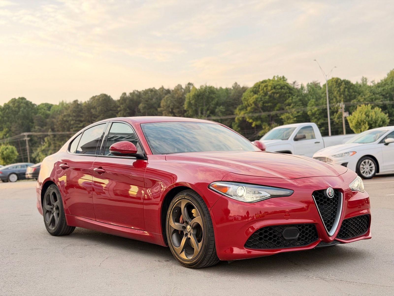 Used 2017 Alfa Romeo Giulia w/ Sport Appearance Package RWD image 5