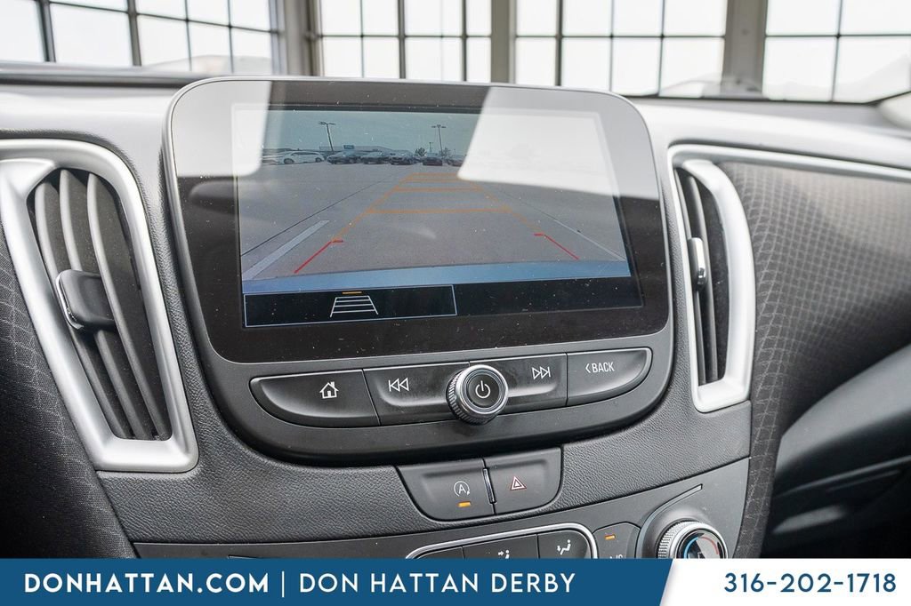 Used 2024 Chevrolet Malibu LT FWD image 11