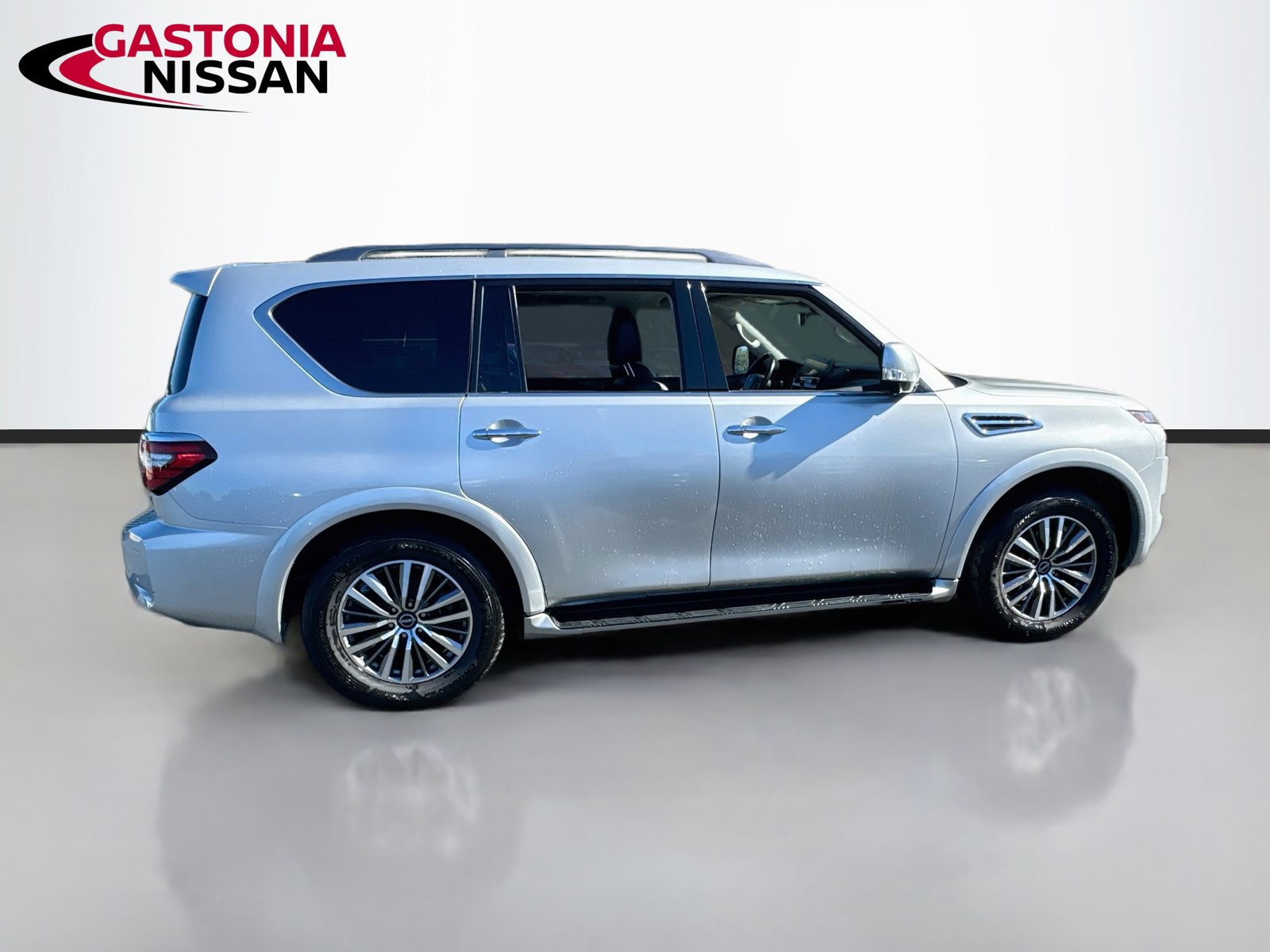 Used 2023 Nissan Armada SL AWD/4WD image 10
