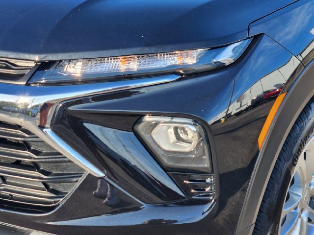 Used 2026 Chevrolet TrailBlazer LS FWD image 9