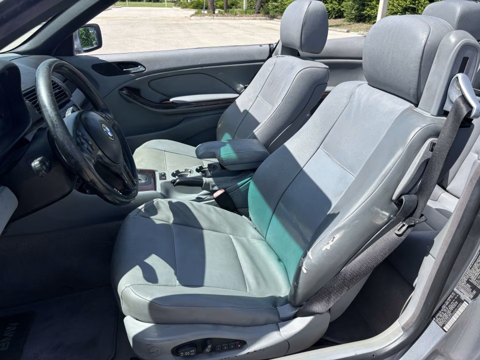 Used 2004 BMW 325Ci Convertible RWD image 16