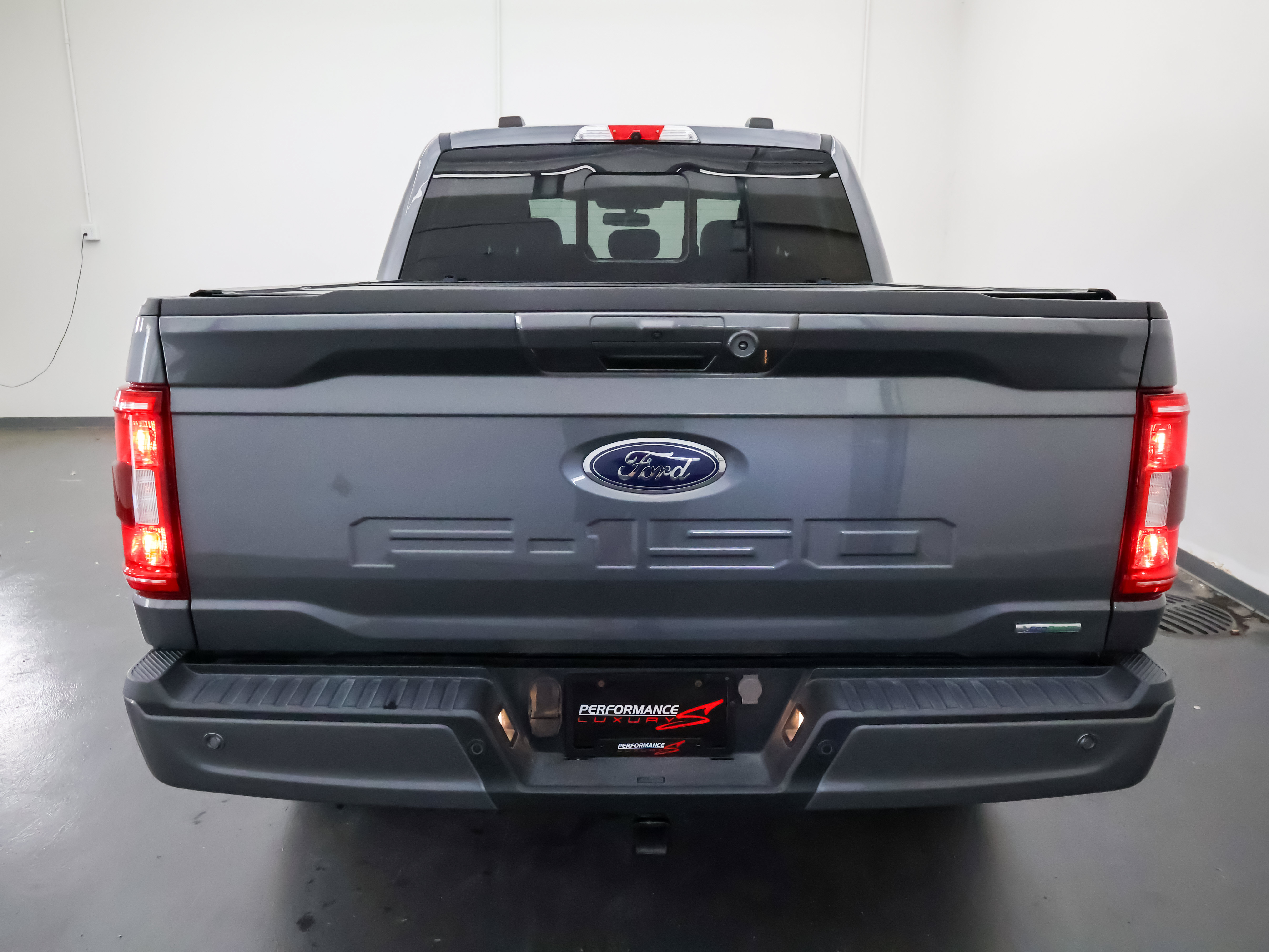 Used 2023 Ford F150 XLT w/ Equipment Group 302A High AWD/4WD image 4