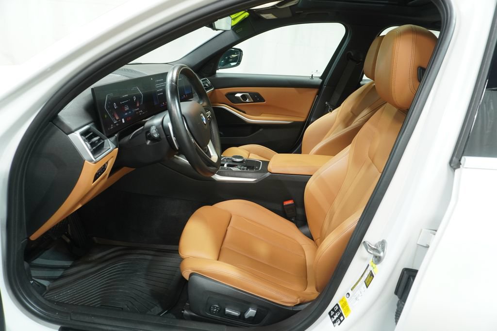 Used 2024 BMW 330i xDrive Sedan w/ Convenience Package AWD/4WD image 9