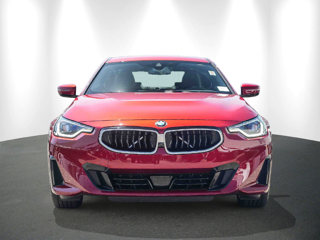 Used 2026 BMW 230i Coupe RWD image 2