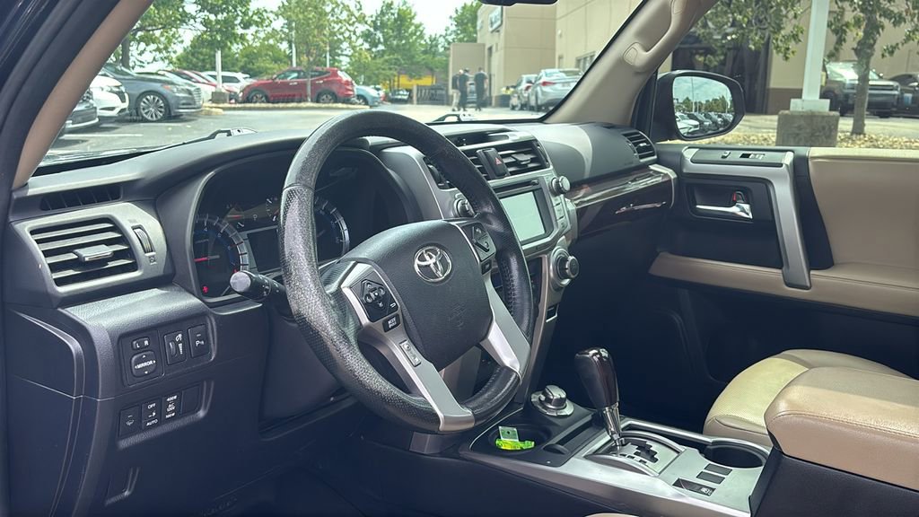 Used 2014 Toyota 4Runner Limited AWD/4WD image 22