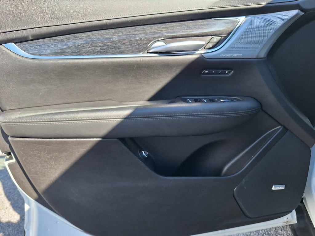 Used 2023 Cadillac XT5 Premium Luxury image 32