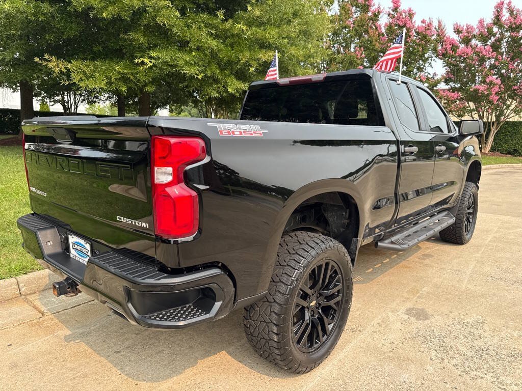 Used 2020 Chevrolet Silverado 1500 Custom Trail Boss w/ Custom Convenience Package AWD/4WD image 3