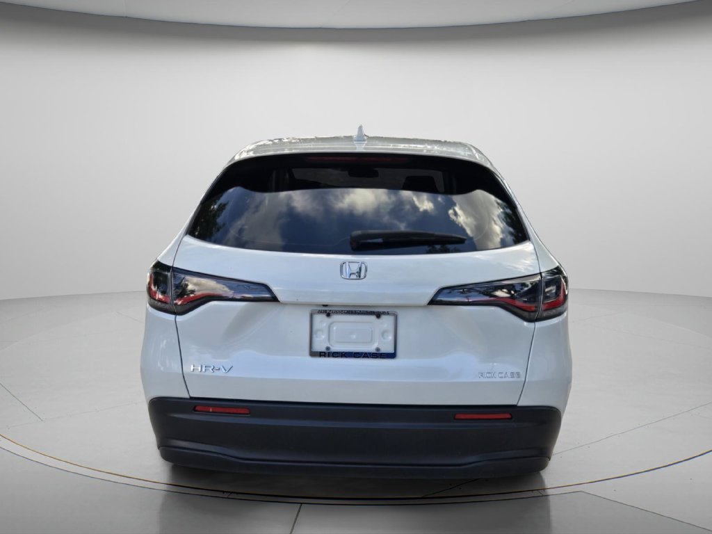Certified 2024 Honda HR-V LX image 6