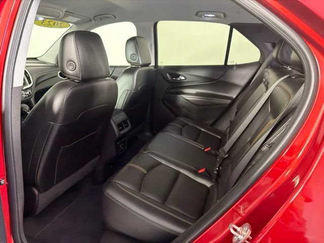 Used 2023 Chevrolet Equinox Premier AWD/4WD image 22