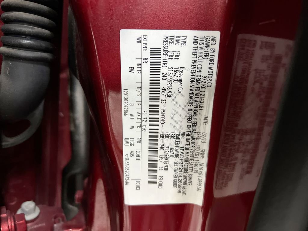 Used 2013 Ford Focus SE FWD image 26