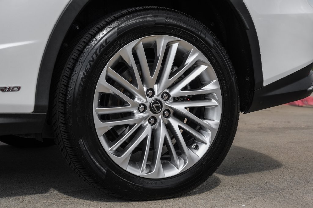 Used 2021 Lexus RX 450h AWD w/ Luxury Package image 65
