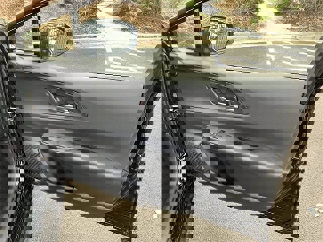 New 2025 Toyota Prius Plug-In Hybrid image 13