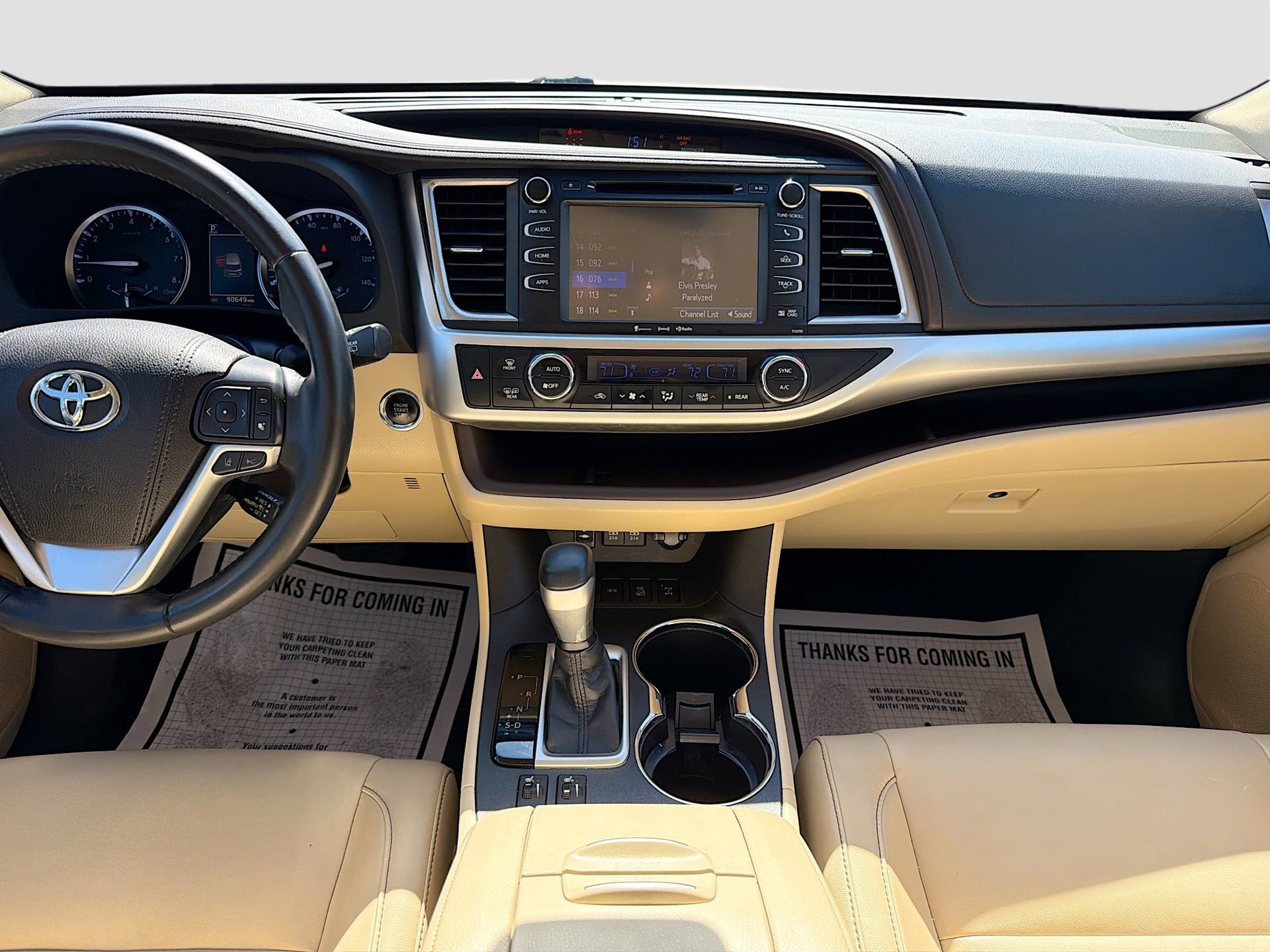 Used 2019 Toyota Highlander XLE image 20