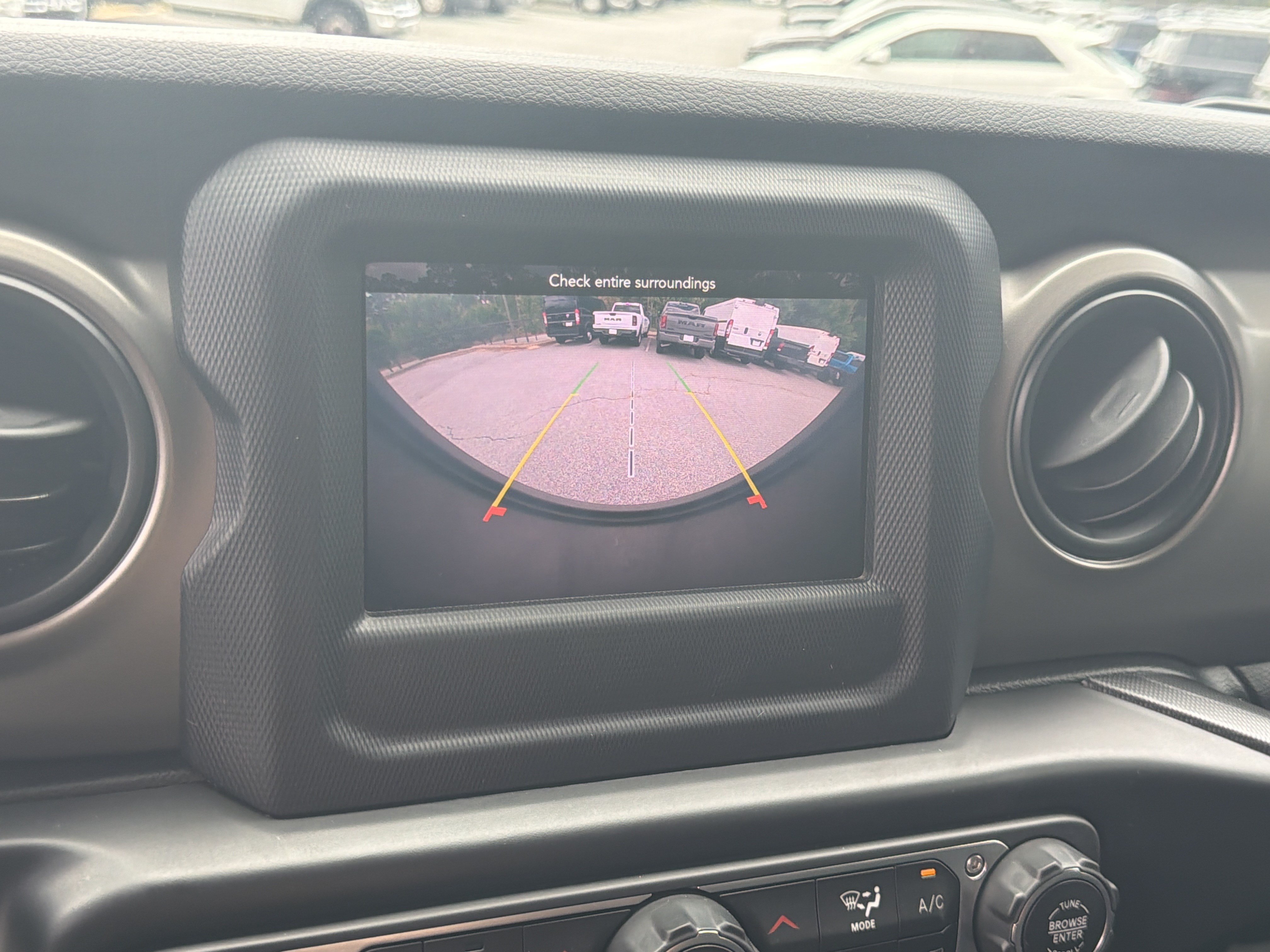 Used 2020 Jeep Wrangler Unlimited Sport S AWD/4WD image 34