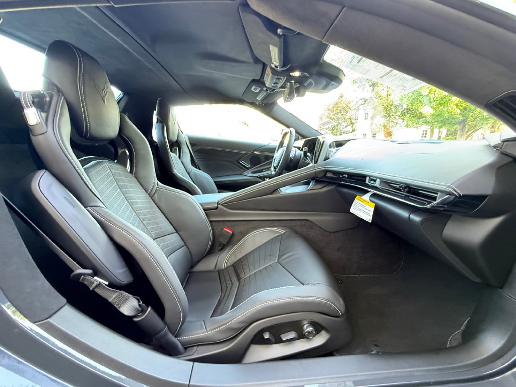 New 2027 Chevrolet Corvette Z06 RWD image 24