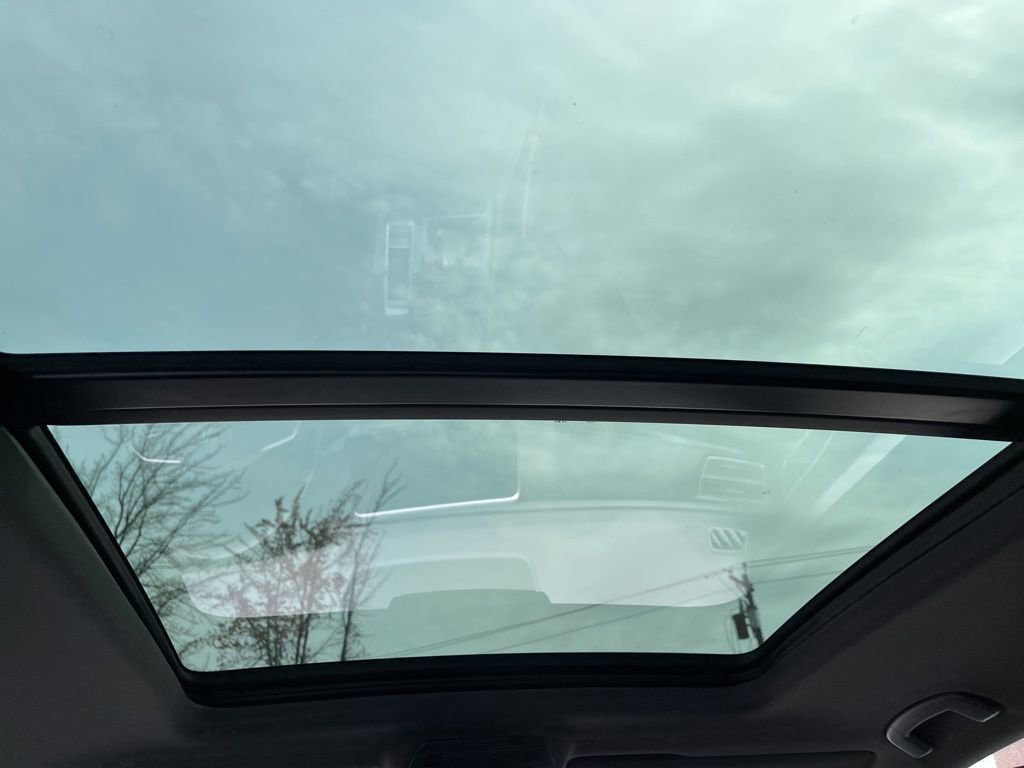 New 2026 Volkswagen Atlas Cross Sport SEL Premium R-Line image 13