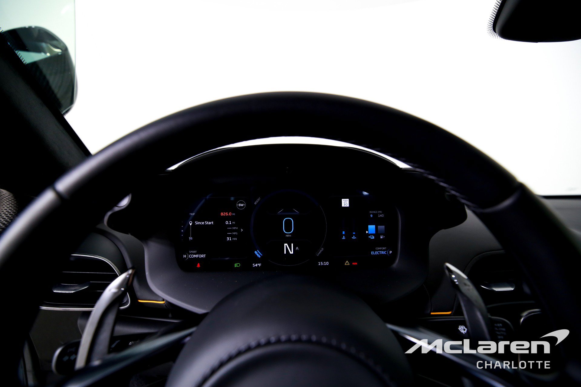 Used 2023 McLaren Artura image 14