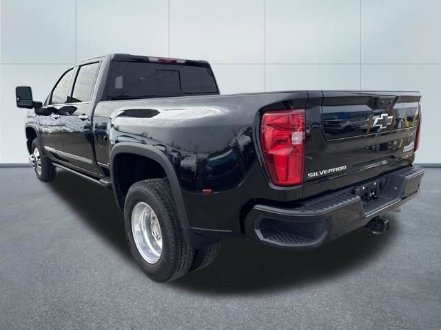 Used 2025 Chevrolet Silverado 3500 High Country w/ Technology Package video 2