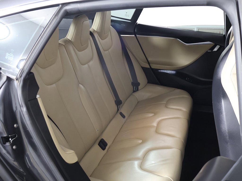 Used 2015 Tesla Model S P85D image 32