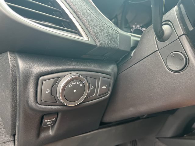 Used 2016 Lincoln MKX Reserve w/ Climate Package FWD image 38