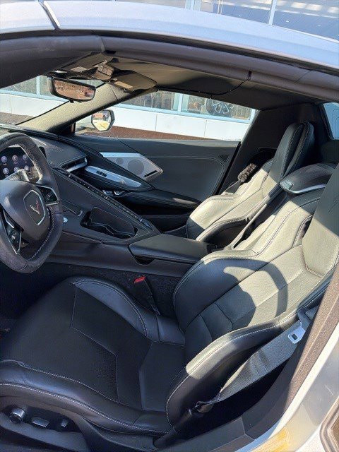 Used 2021 Chevrolet Corvette Stingray Preferred Conv w/ Z51 Performance Package image 16