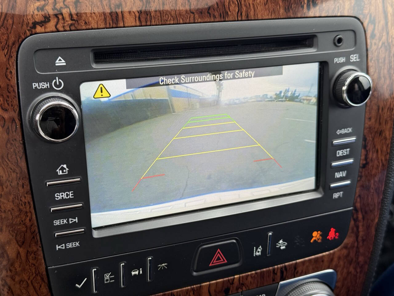 Used 2014 Chevrolet Traverse LTZ AWD/4WD image 25