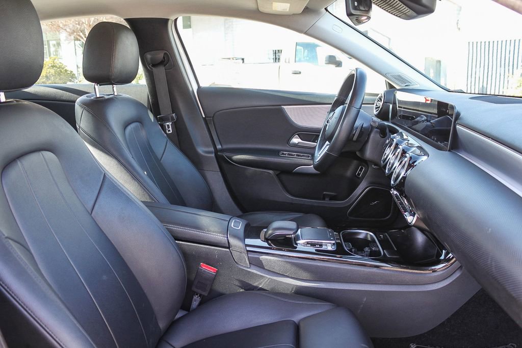 Used 2019 Mercedes-Benz A 220 image 21