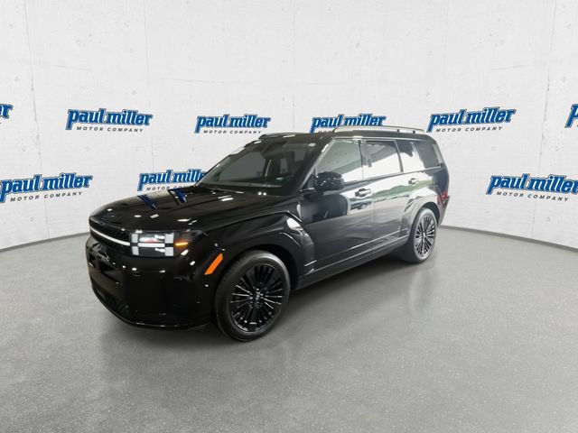 Used 2025 Hyundai Santa Fe Calligraphy AWD/4WD image 5