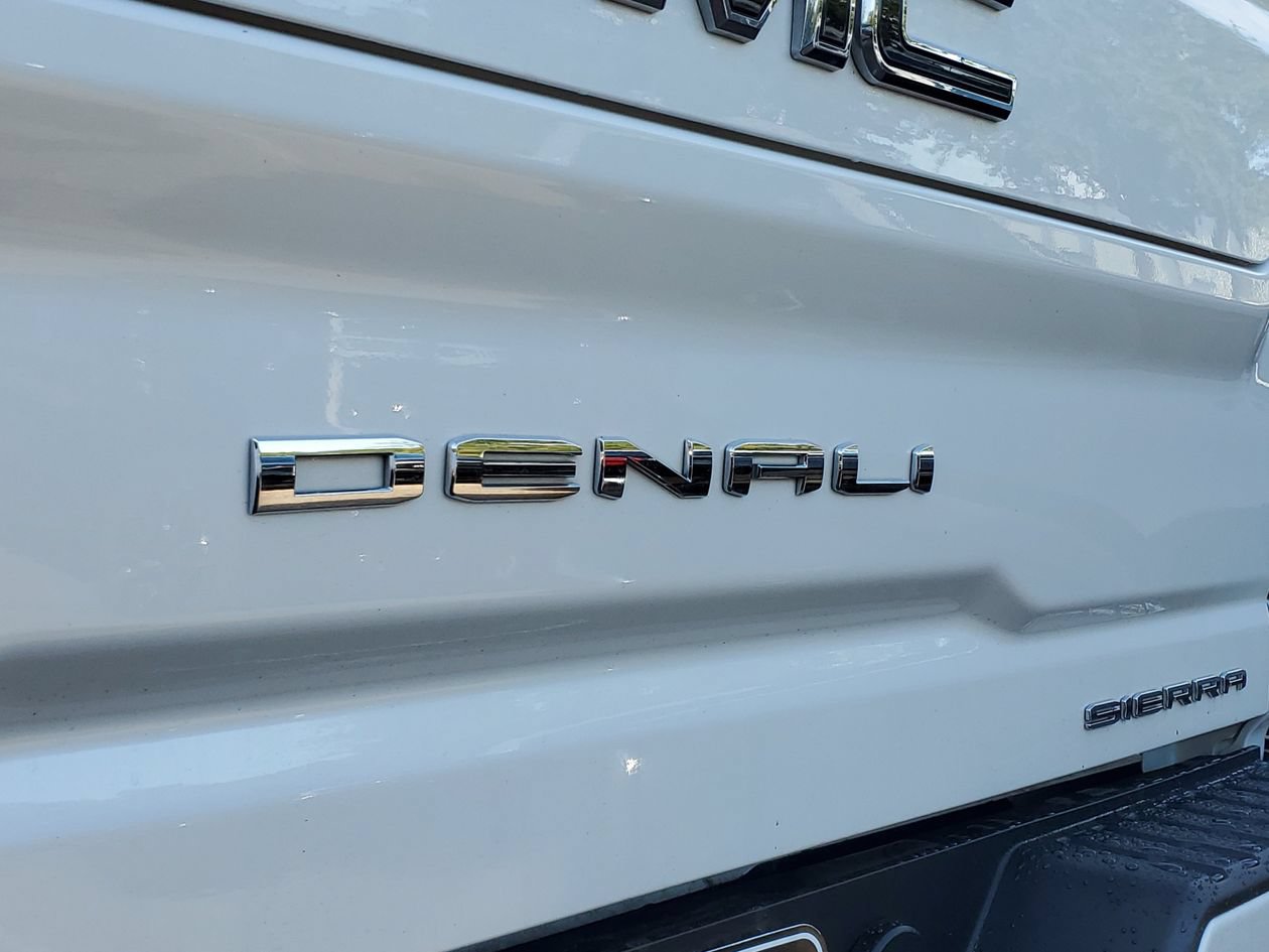 Used 2024 GMC Sierra 2500 Denali Ultimate AWD/4WD image 8