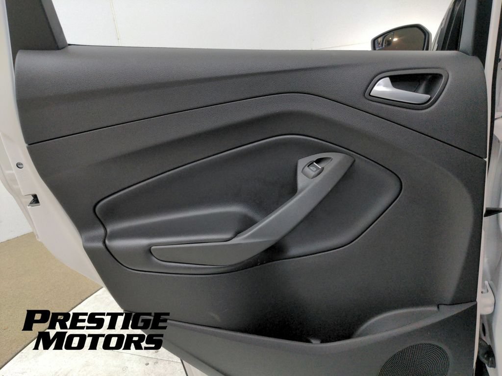 Used 2019 Ford Escape SEL AWD/4WD image 42