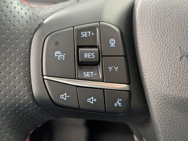 Used 2024 Ford Escape ST-Line Select w/ Tech Pack #2 image 17