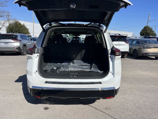 New 2026 Nissan Rogue Platinum w/ Platinum Premium Package AWD/4WD image 12