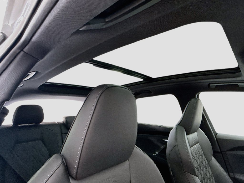 New 2026 Audi SQ5 Premium Plus AWD/4WD image 18