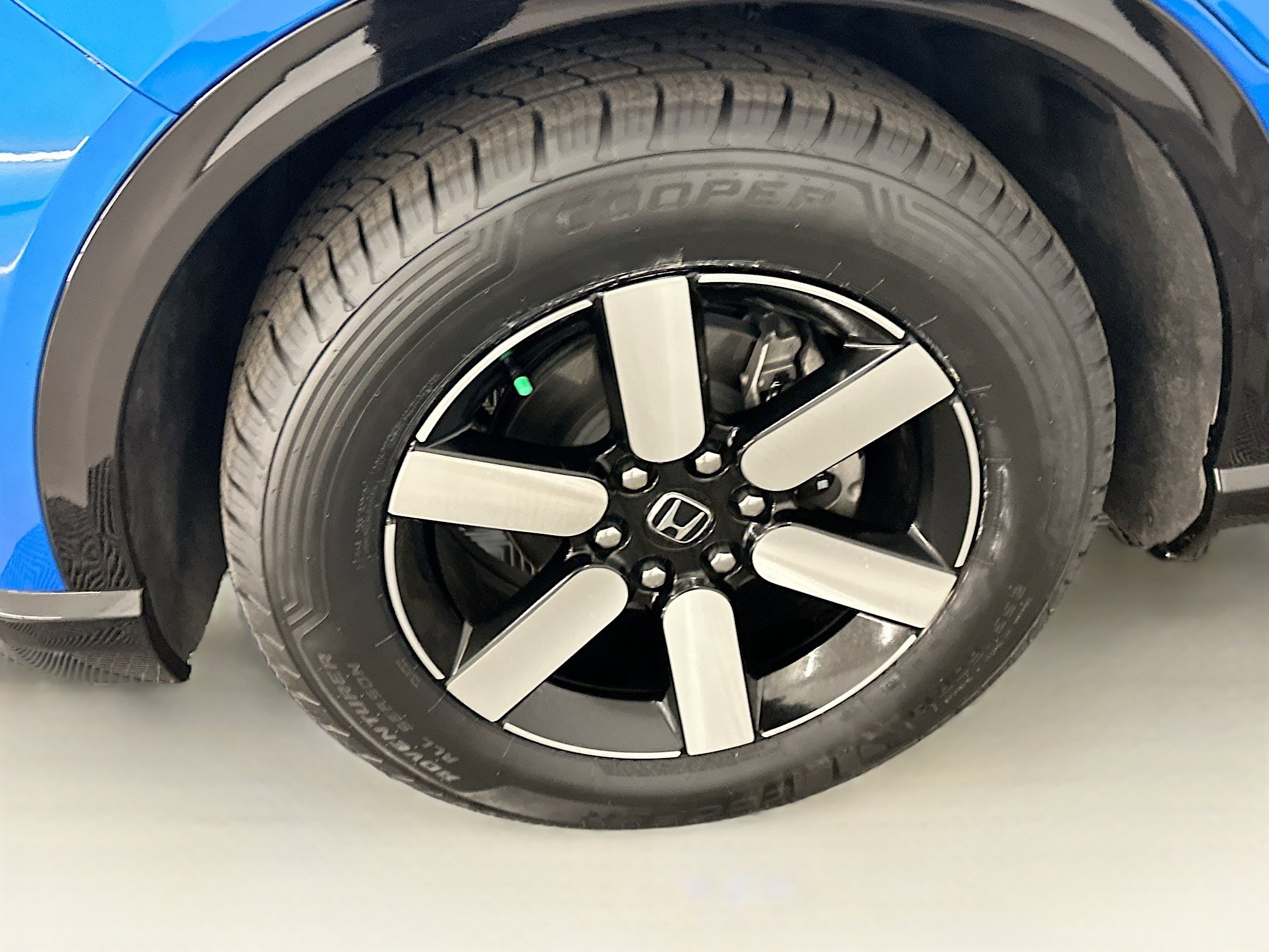 Used 2024 Honda Prologue Touring image 11