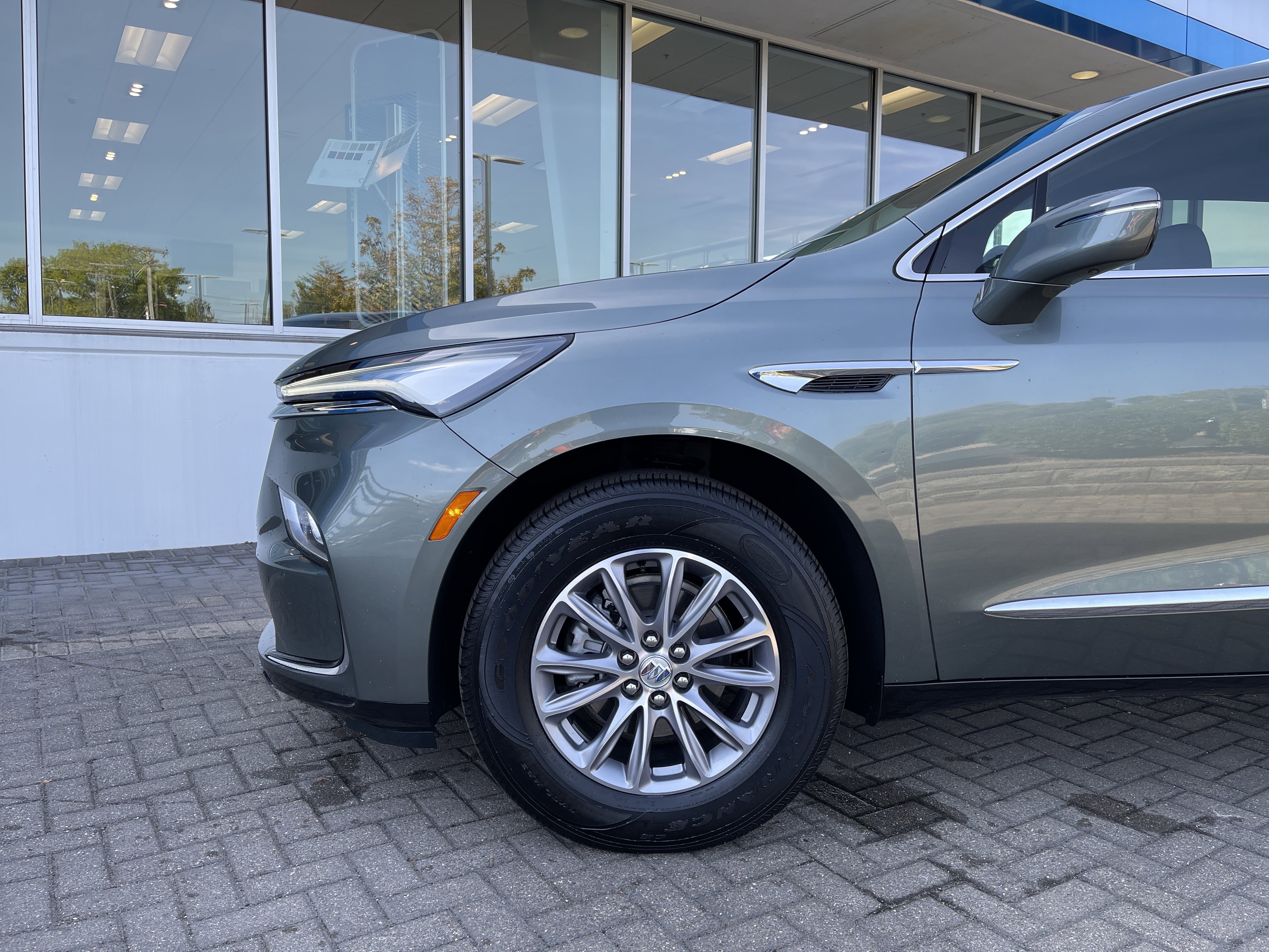 Used 2023 Buick Enclave Premium w/ LPO, Floor Liner Package image 10