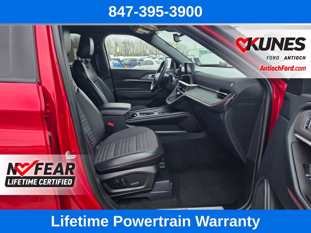 Used 2025 Ford Explorer ST-Line w/ ST-Line Street Pack image 40