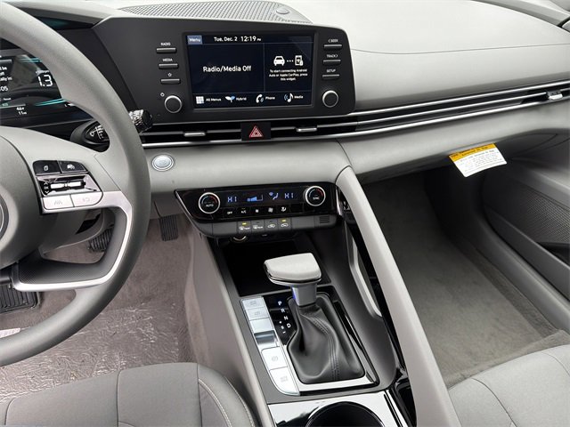 New 2026 Hyundai Elantra Blue image 27