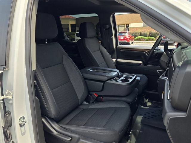 Used 2024 Chevrolet Silverado 1500 LT AWD/4WD image 18