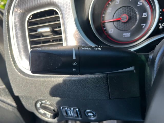 Used 2016 Dodge Charger R/T RWD image 15