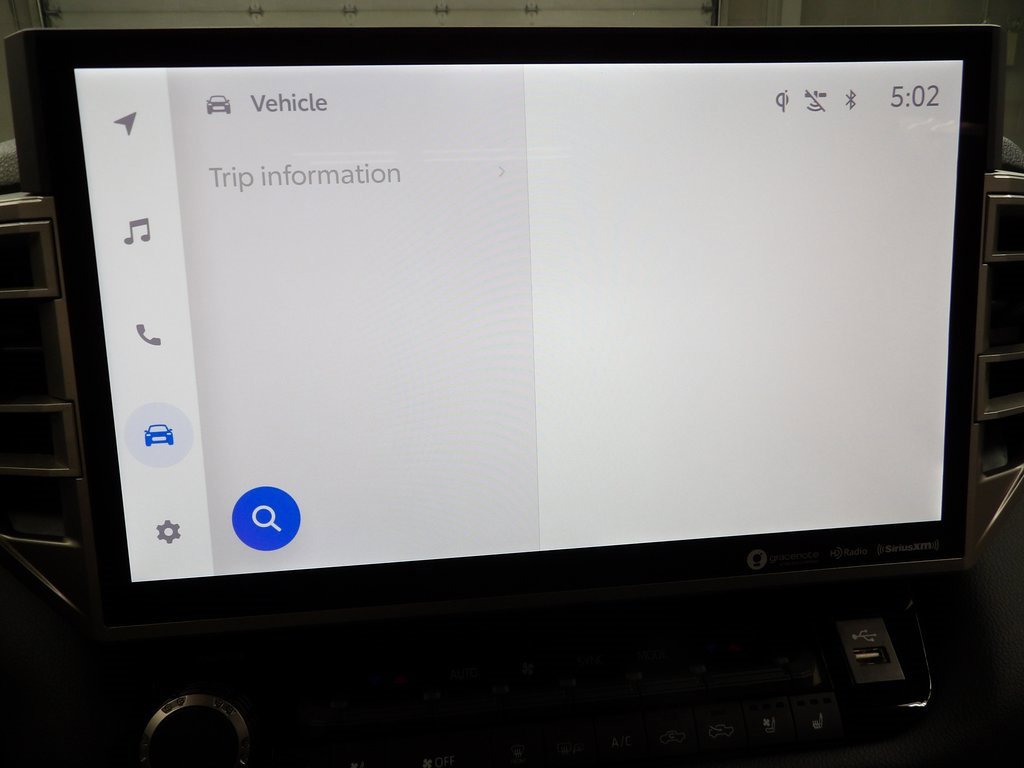 Used 2024 Toyota Tundra Limited image 21