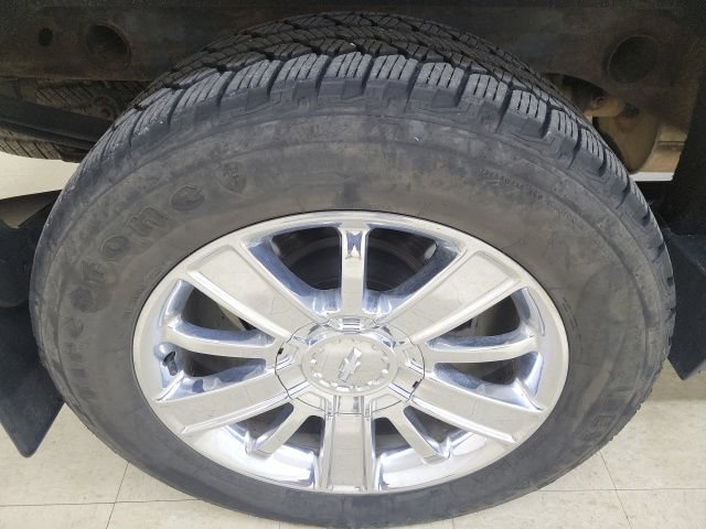 Used 2014 Chevrolet Silverado 1500 High Country AWD/4WD image 5
