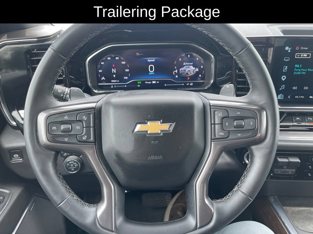 Used 2025 Chevrolet Silverado 1500 High Country AWD/4WD image 14
